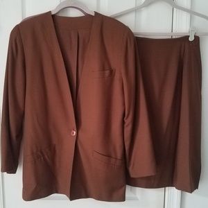 Town Squires Colorless Jacket & Skirt